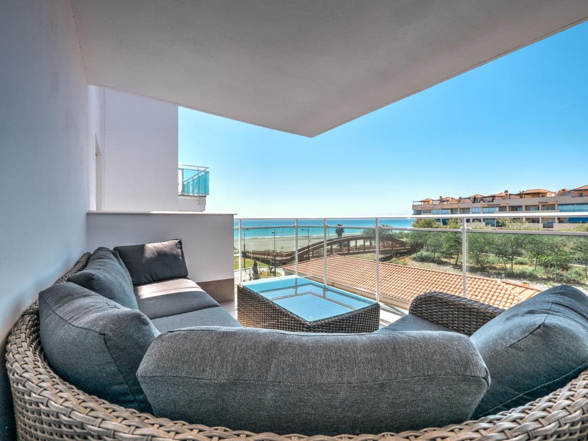 New Beach Front Apartment With Large Balcony 托罗克斯科斯塔 外观 照片
