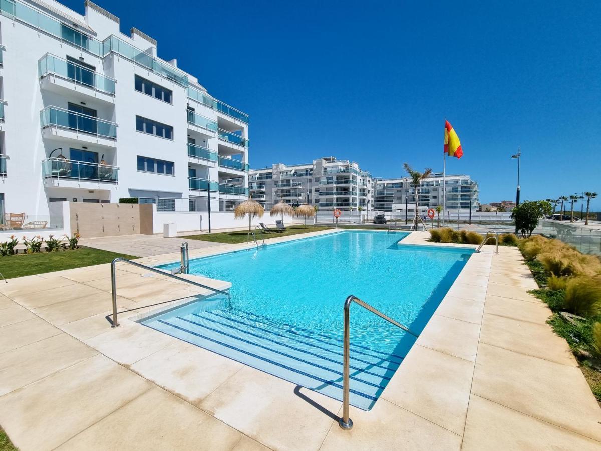 New Beach Front Apartment With Large Balcony 托罗克斯科斯塔 外观 照片